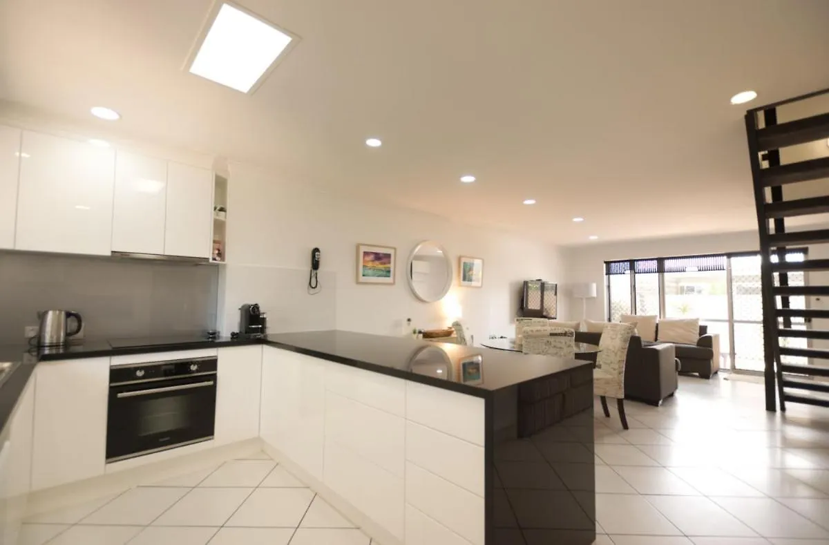 Aparthotel Raintrees Moffat Beach