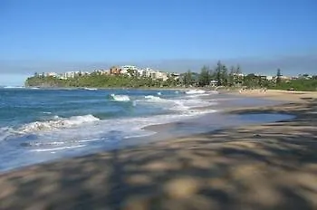 Raintrees Moffat Beach