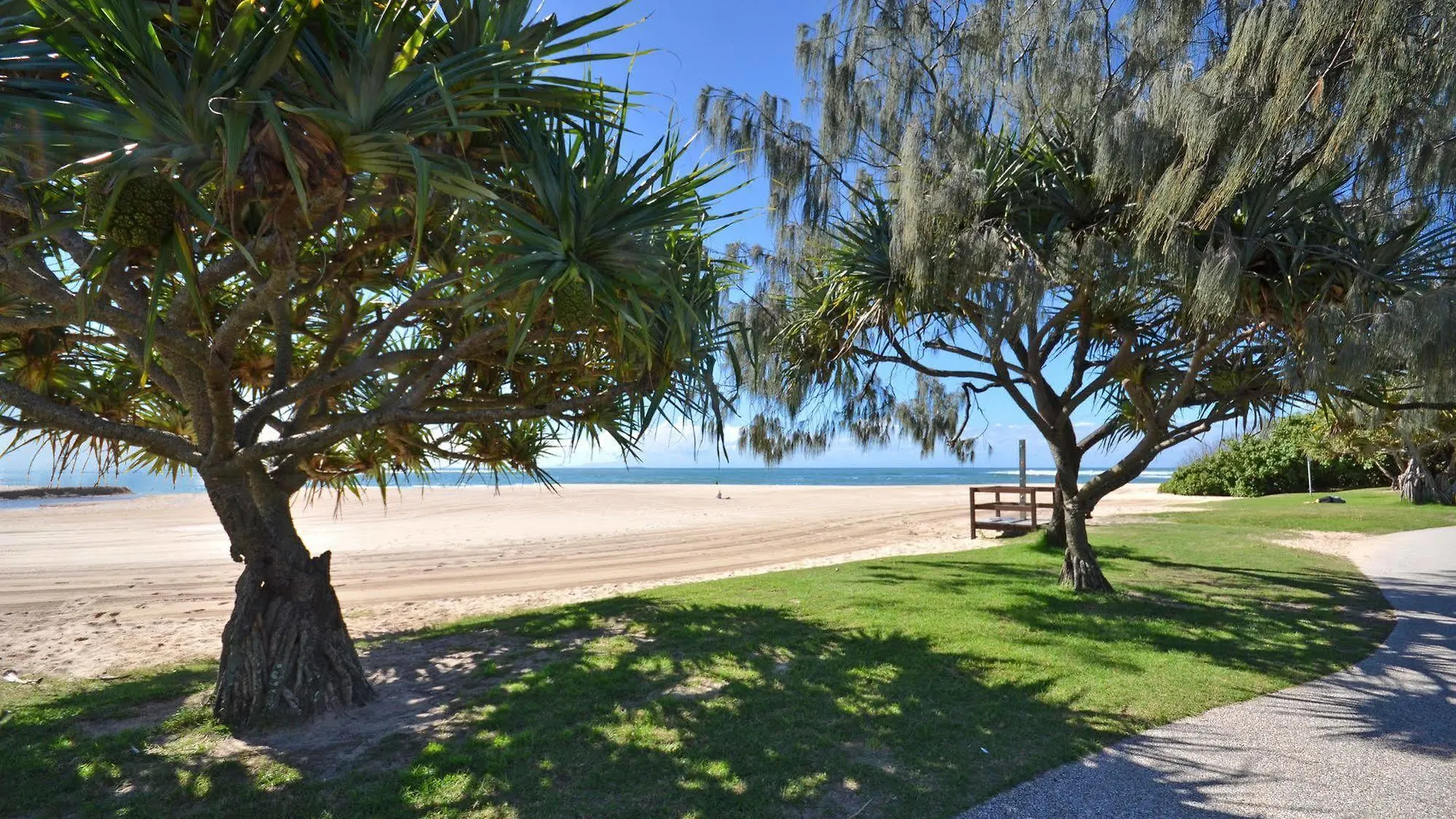 Aparthotel Raintrees Moffat Beach