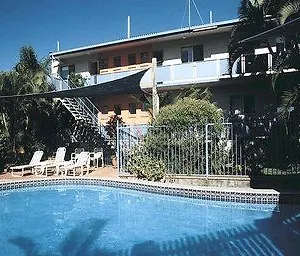 Golden Leaf Caloundra