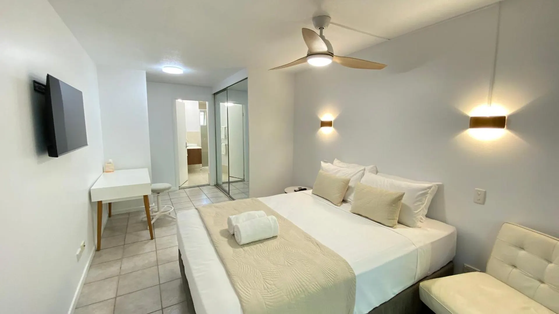 Raintrees Moffat Beach Aparthotel Caloundra