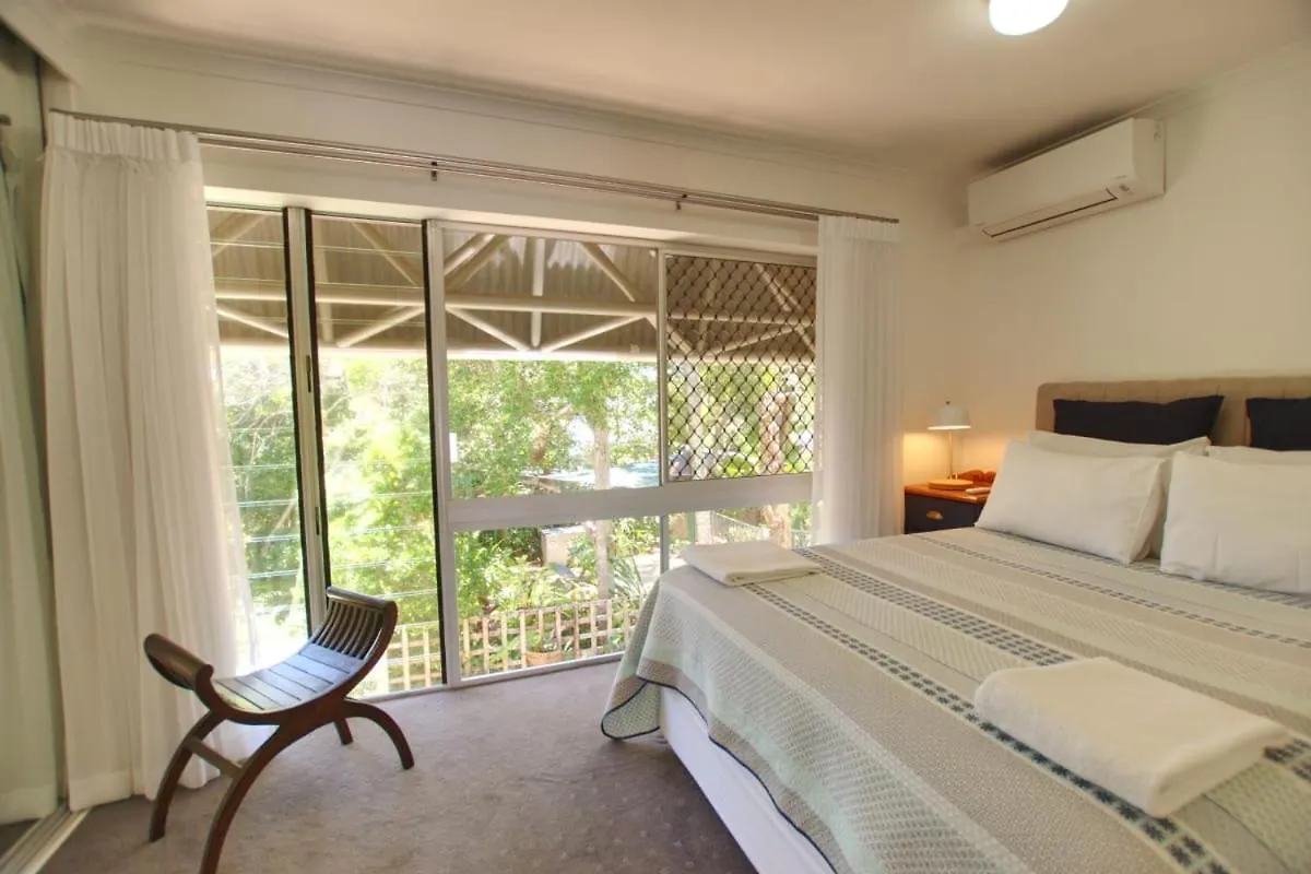 Raintrees Moffat Beach Caloundra Aparthotel